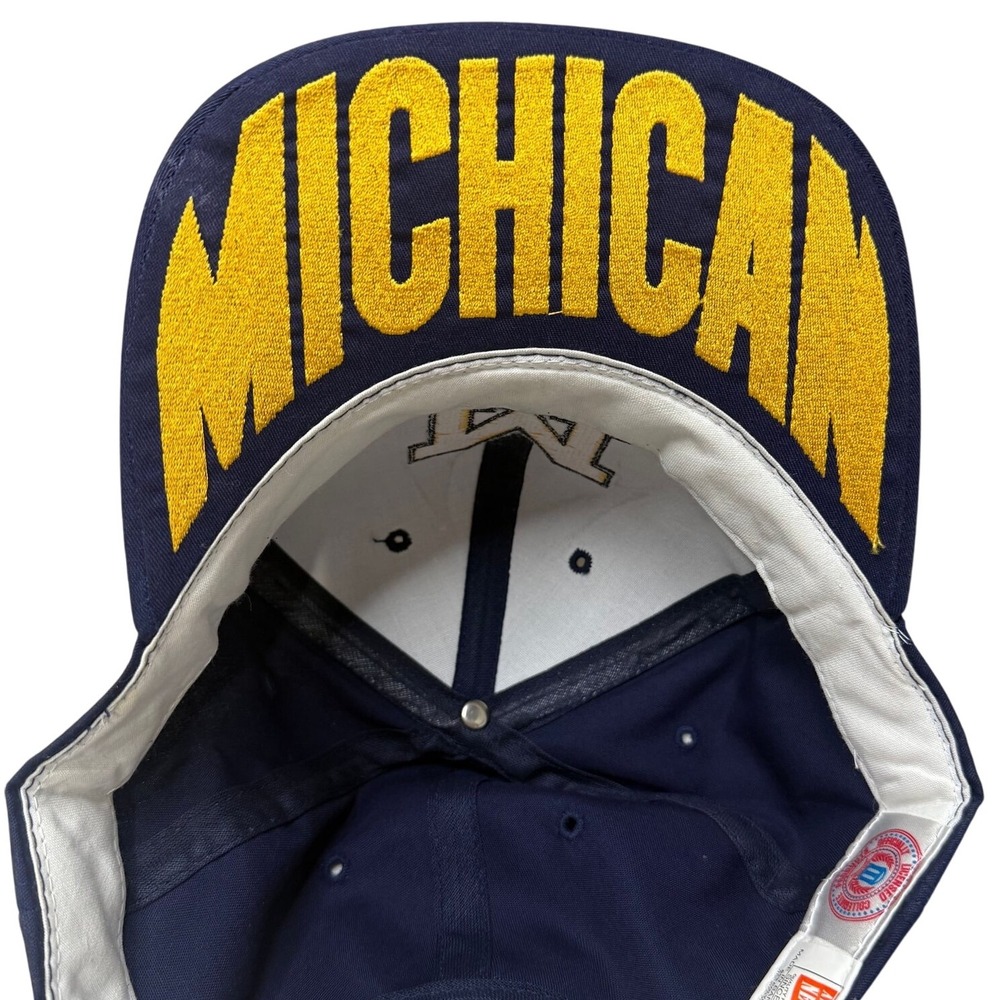 Michigan Wolverines‎ Football Vintage Hat MISSPELLED official ncaa "MICHICAN"